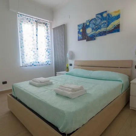 Sea Of ​​rome Near The Center Of The Eternal City! * Lido di Ostia